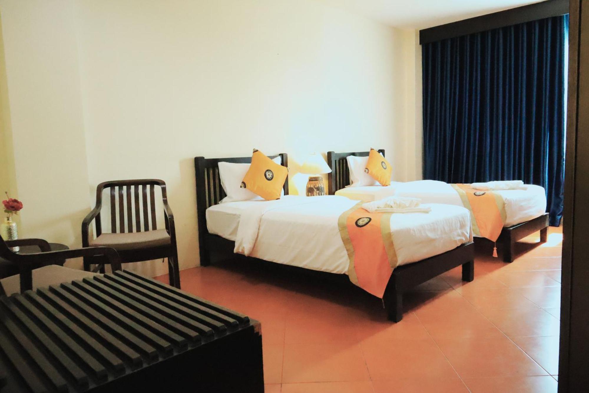 Harmony Patong Hotel Luaran gambar