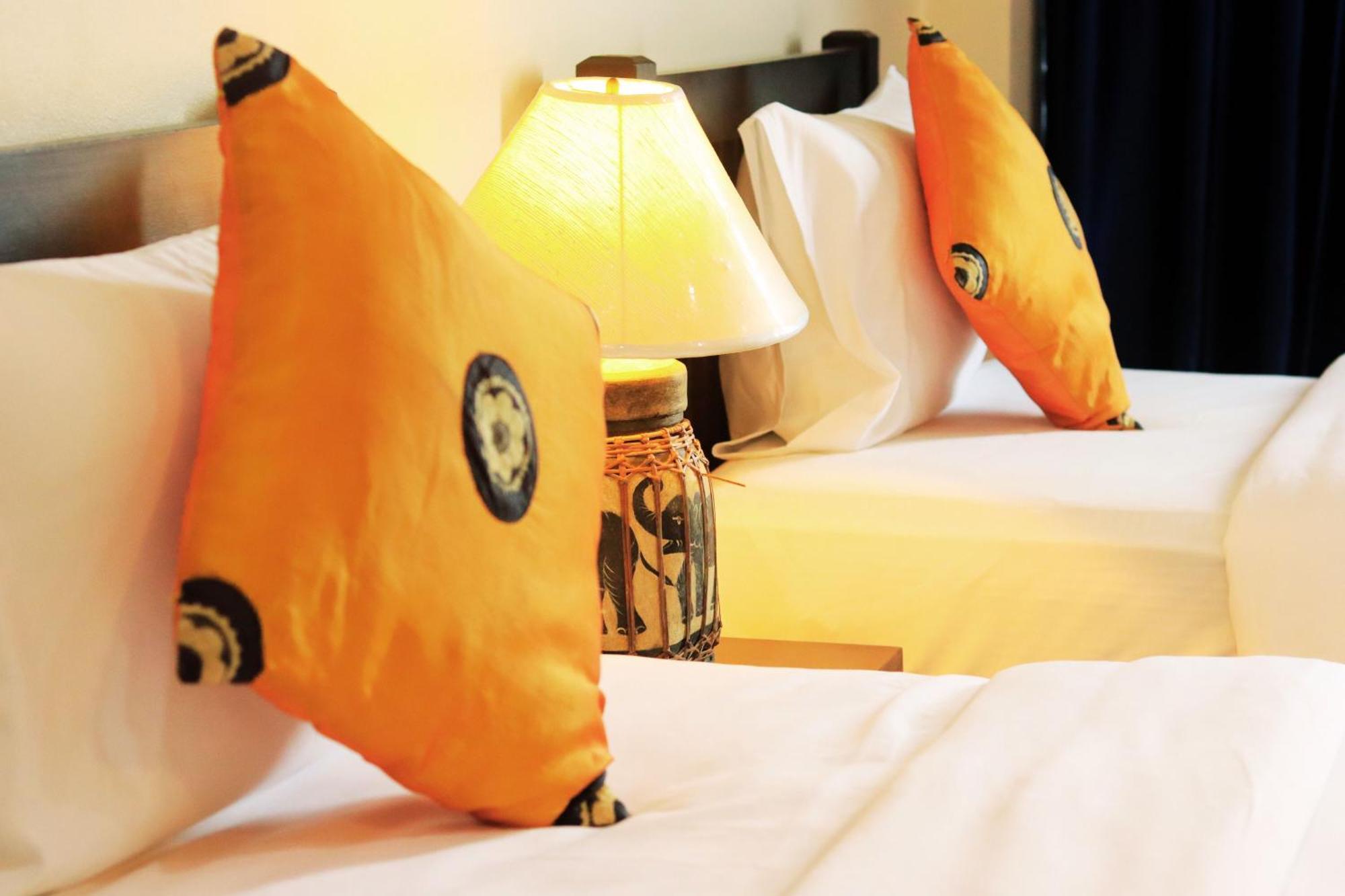 Harmony Patong Hotel Luaran gambar