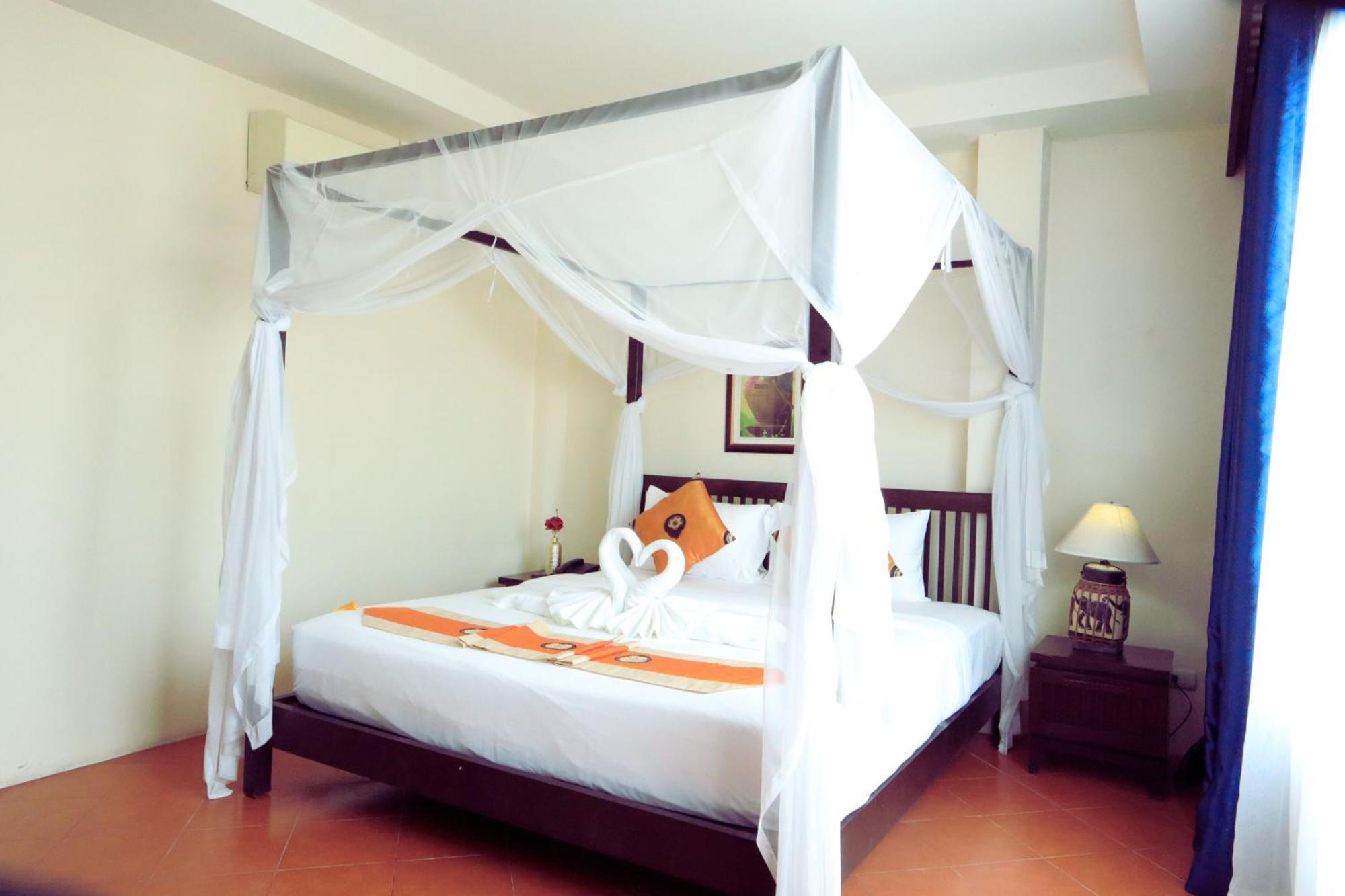 Harmony Patong Hotel Luaran gambar