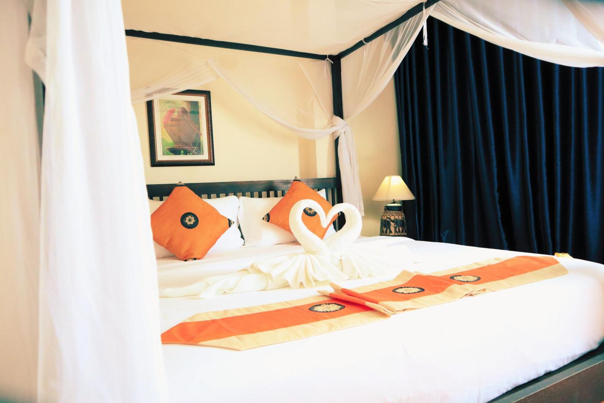 Harmony Patong Hotel Luaran gambar